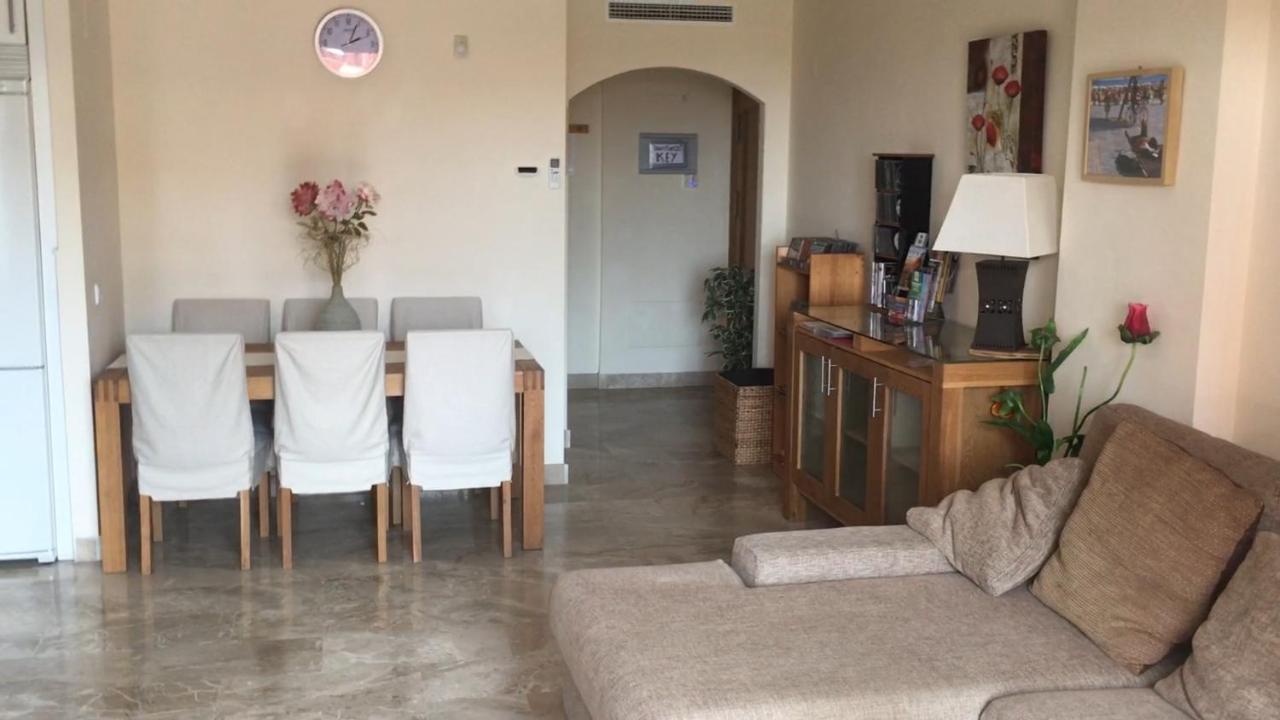 Luxury 2-Bedrooms & Bathrooms Estepona Apartment Exterior foto